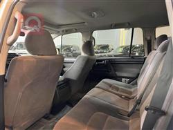 تۆیۆتا لاند کروزەر